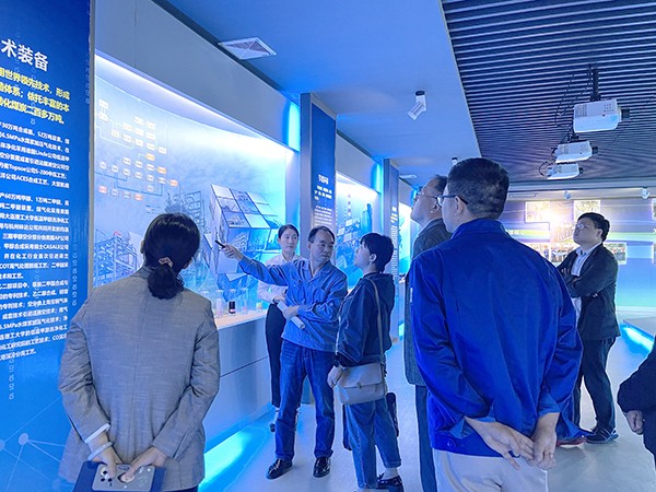 2023年9月25日，陜西省工信廳節能綜合利用處和原材料工業處調研組到公司調研幫扶.jpg
